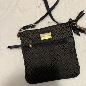 Tommy Hilfiger crossbody bag